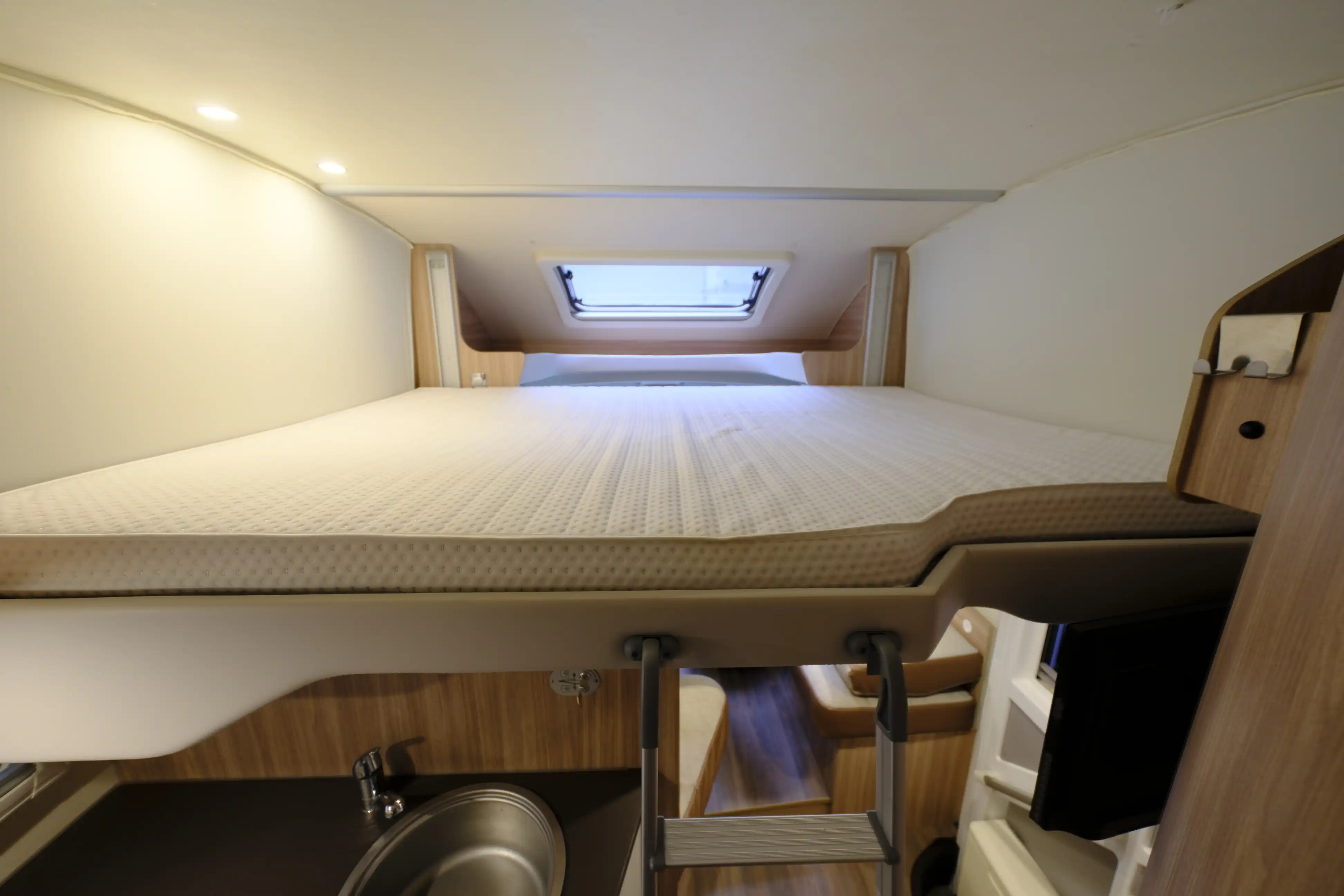 BUERSTNER Ixeo IT 726 G - Ansicht 11
